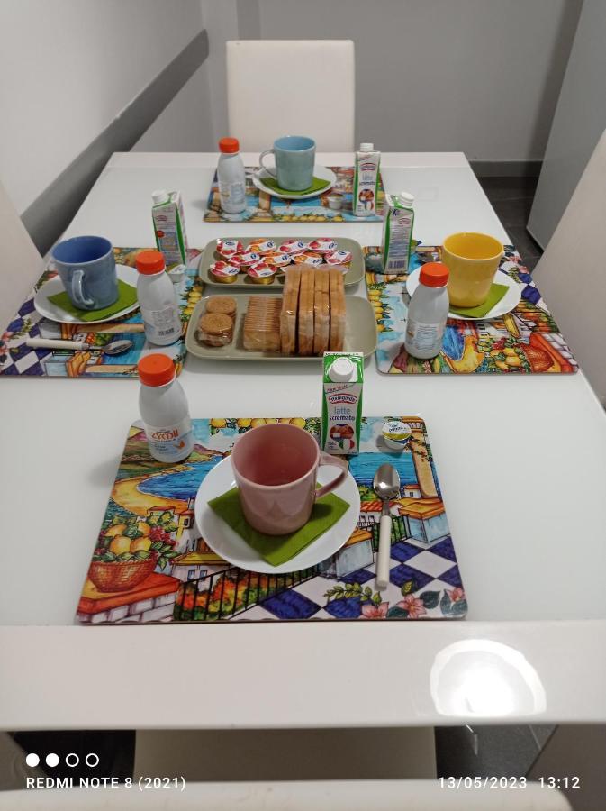 Apartament Domus Dali' Neapol Zewnętrze zdjęcie
